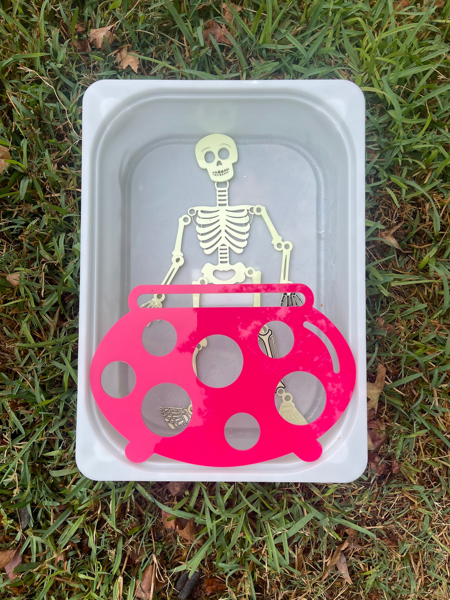 Acrylic cauldron